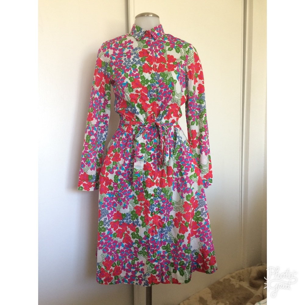 Floral longs sleeve dress