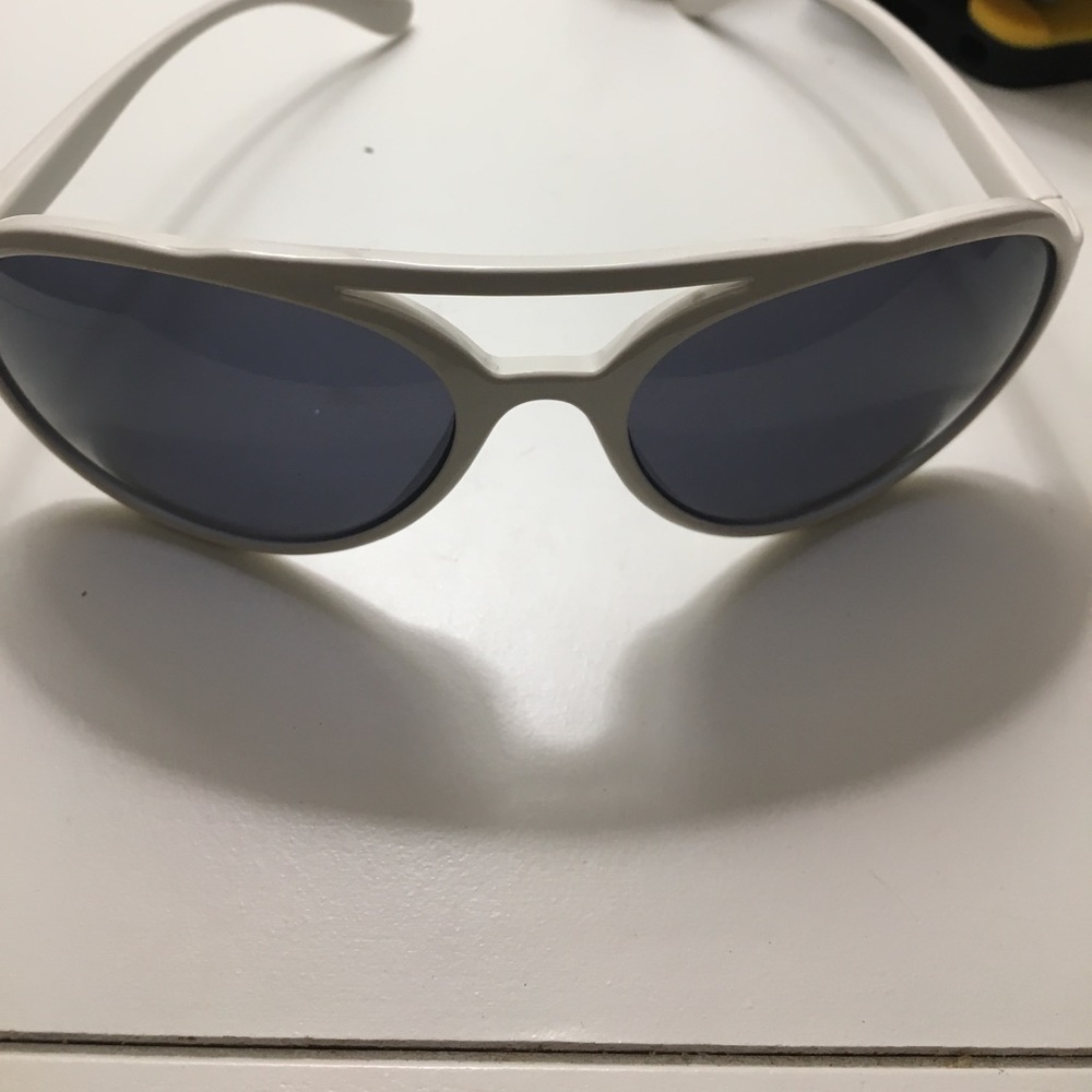 Aviators - Picture 3 of 3