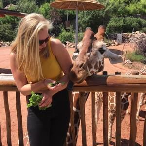 Meet your Posher, Devon