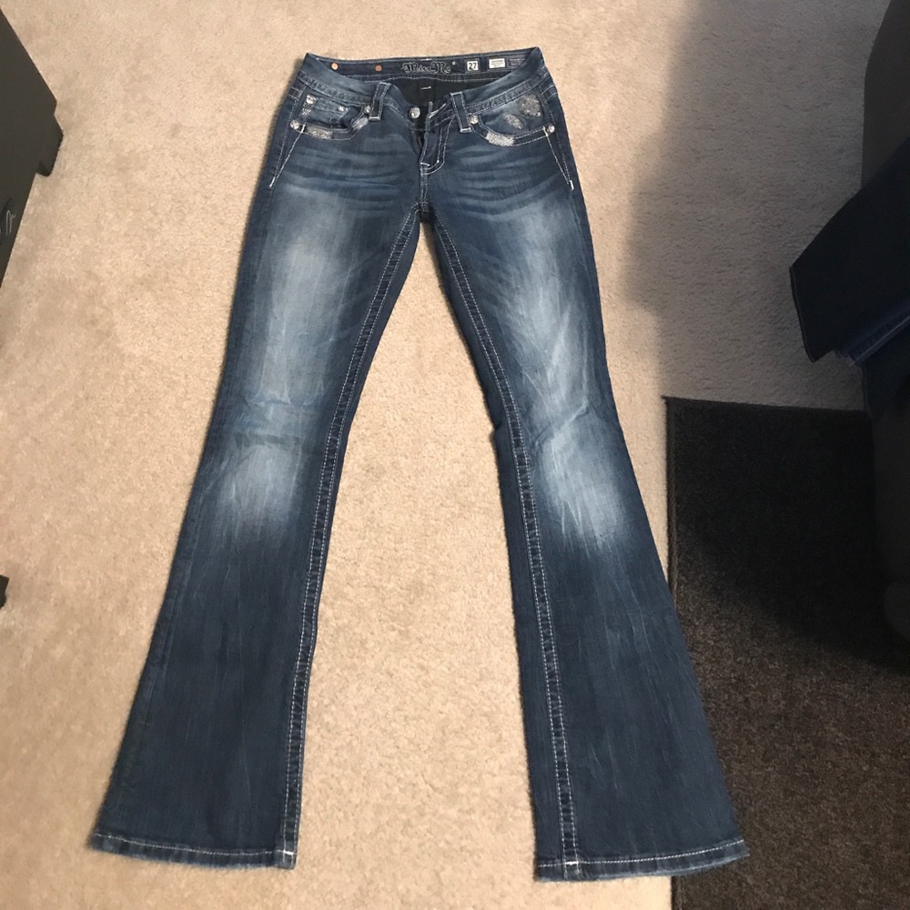 🔥🔥 1 HR SALE 🔥🔥 Miss Me Jeans 💕💕💕 hot price