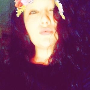 Meet your Posher, Hope