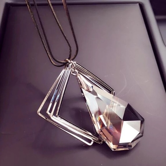 Jewelry - Triple Diamond Crystal Drop Long Modern Payment