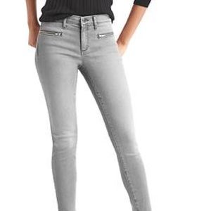 Gap True Skinny Mid Rise Zipper Pocket Jeans