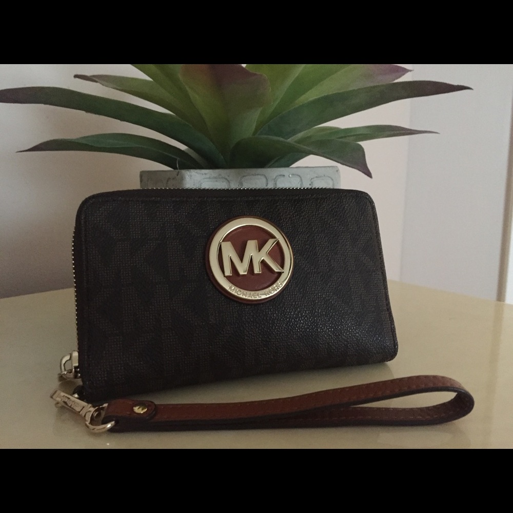 100% Authentic Michael Kors wallet