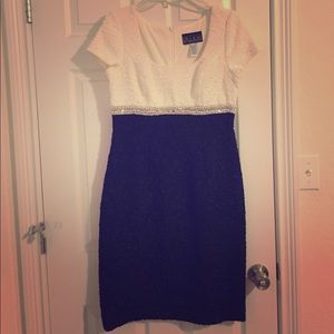 Black and White semi formal dress 👗