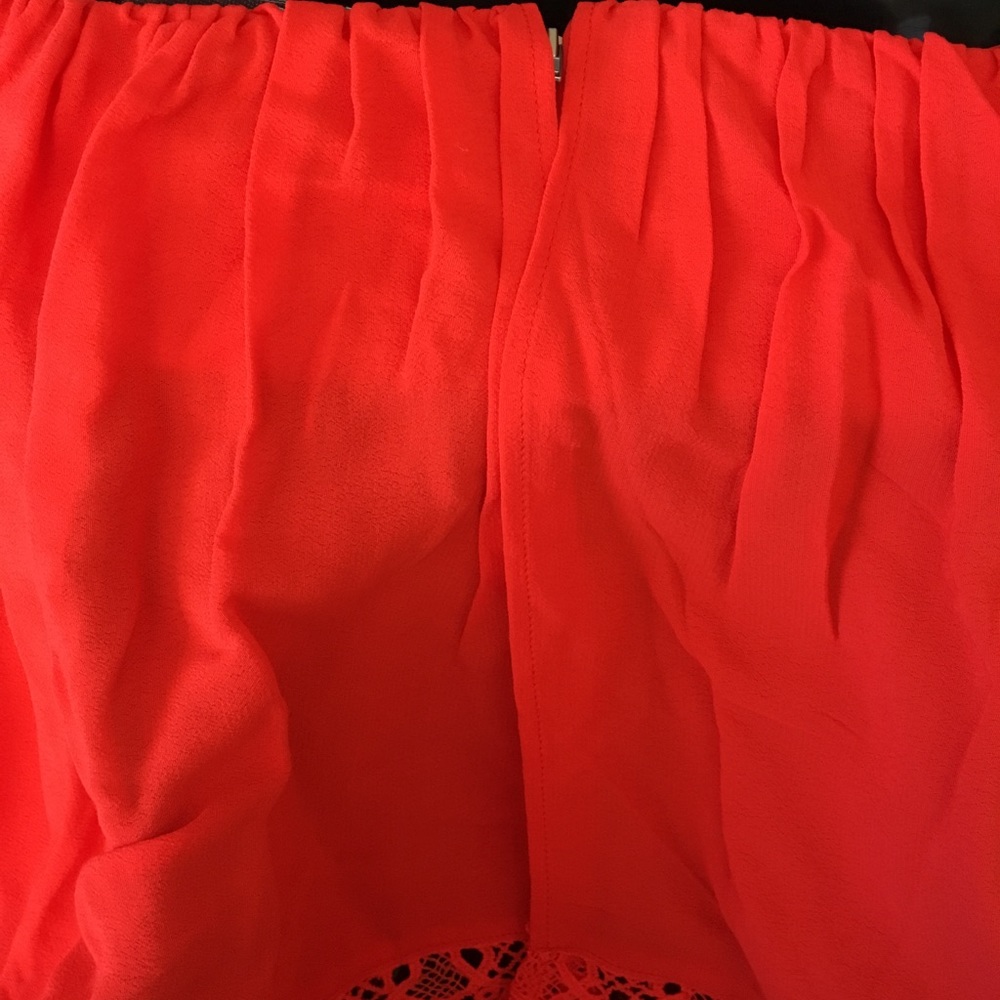 Lovers + Friends Life's a Beach Top - Picture 6 of 7