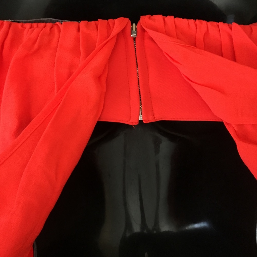 Lovers + Friends Life's a Beach Top - Picture 7 of 7