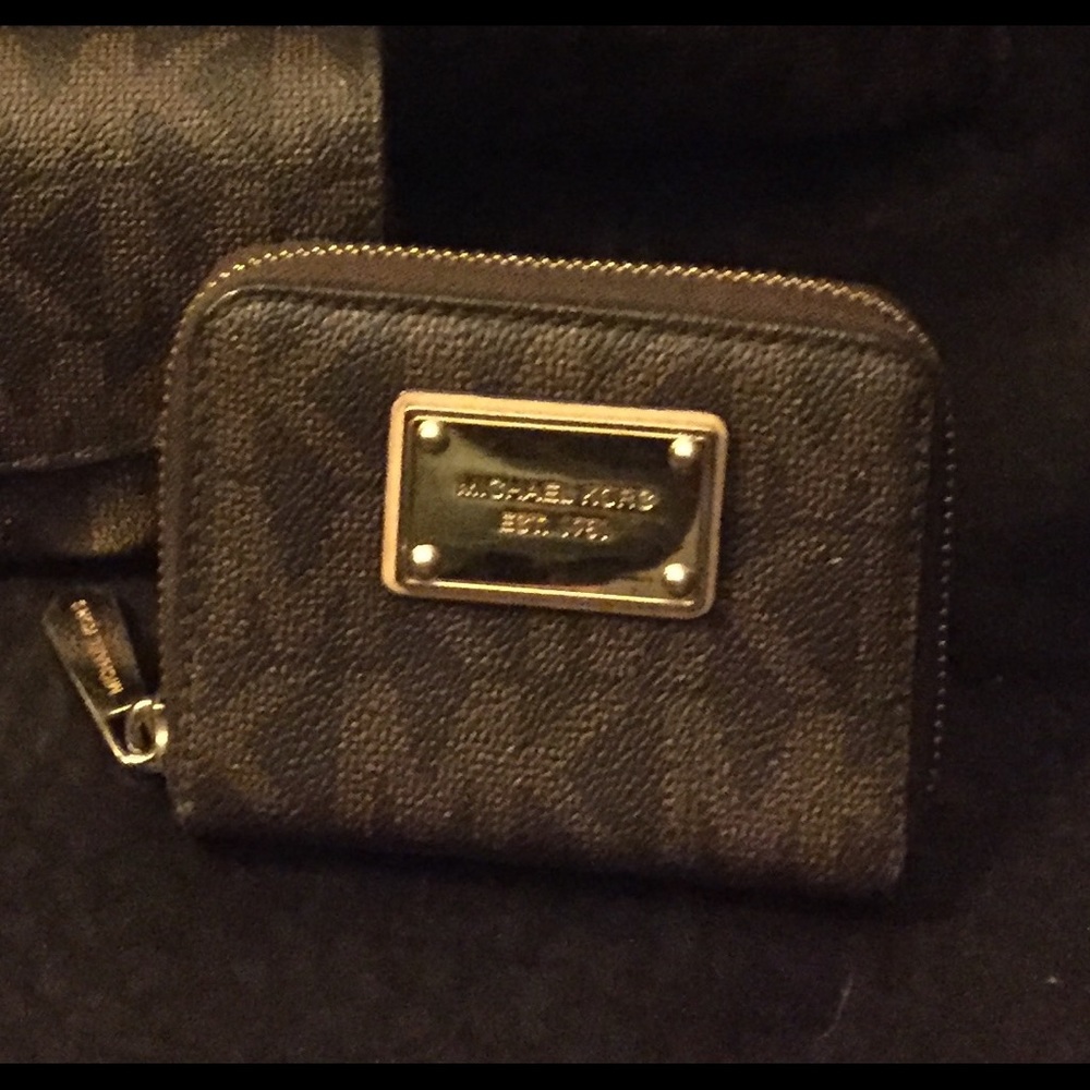 Michael Kors small wallet