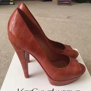 Yves Saint Laurent YSL Sienna Carolina heels