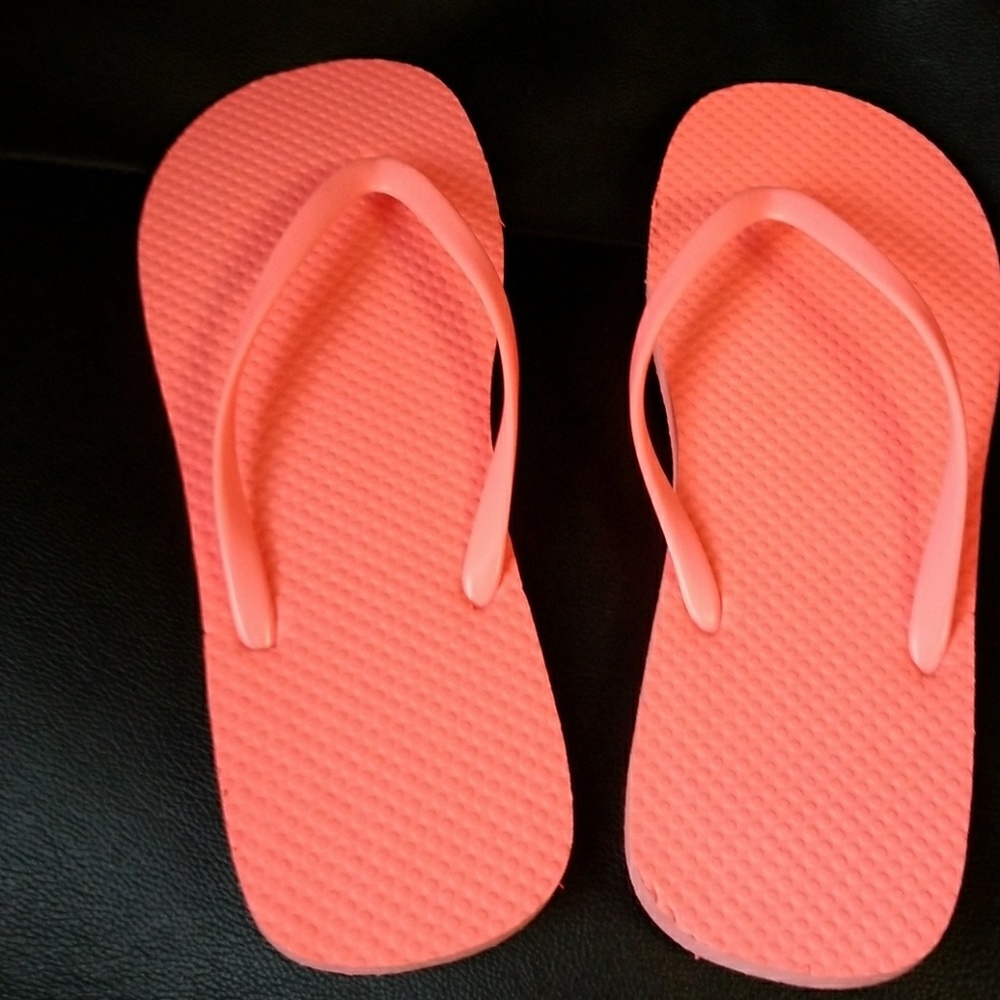 Woman's flip flops