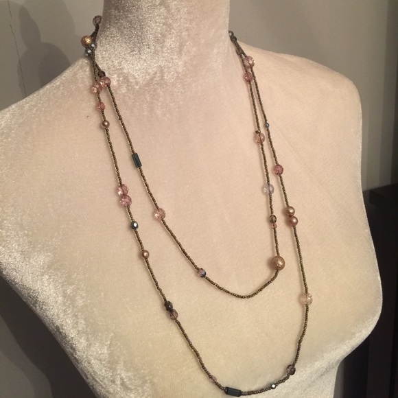 Jewelry - 🌻Pretty necklace