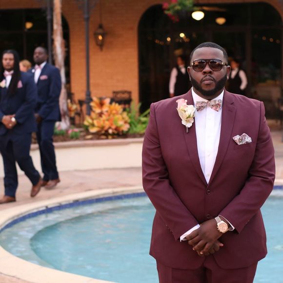 Meet your Posher, Jawaskie - Picture 1 of 1