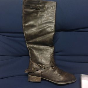 Breckelle Outlaw boot