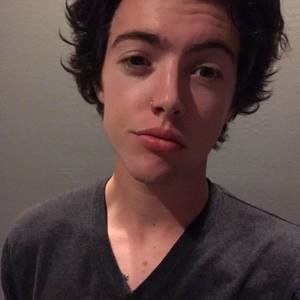 Meet your Posher, Dylan