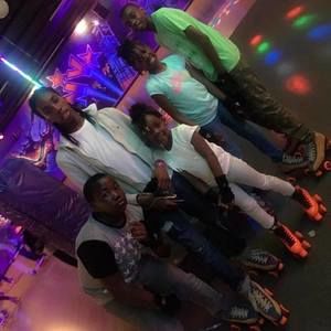 Meet your Posher, Lorraine