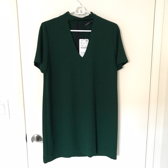 Zara Dresses & Skirts - Zara dress with collar detail. V-neck. NWT. Size S