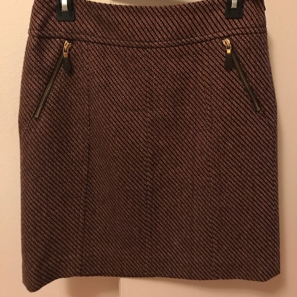 Ann Taylor Dresses & Skirts - Ann Taylor skirt Ann Taylor Dresses & Skirts - Ann Taylor skirt