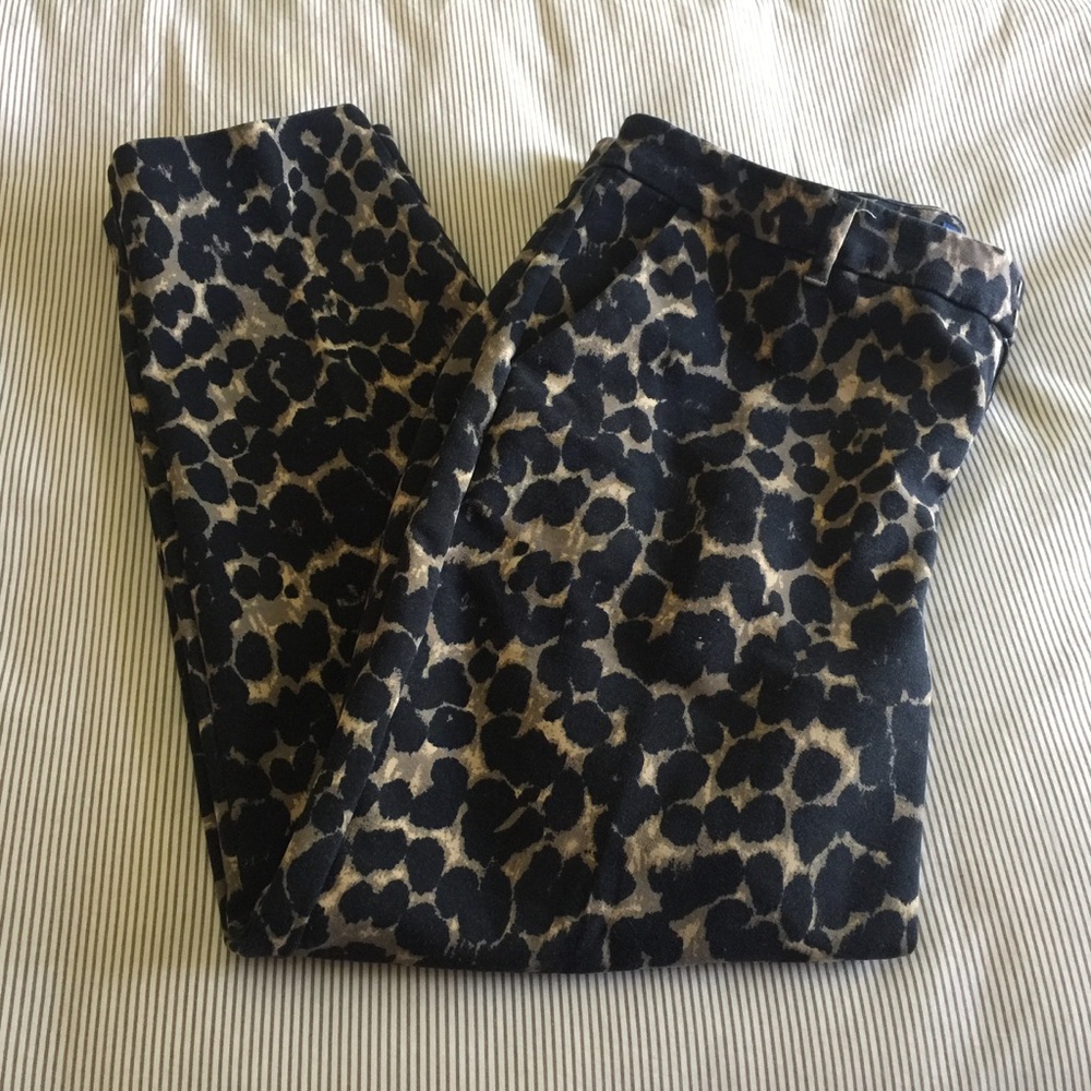 SOLD ✅ Old Navy Harper