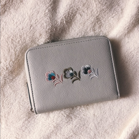 like dreams Handbags - Dream Control by Like Dreams Azalea Wallet