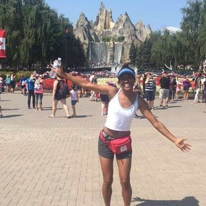 Meet your Posher, Nicole