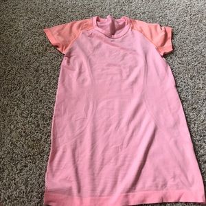 Pink & Coral Lululemon short sleeve shirt