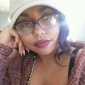 Meet your Posher, Arianna