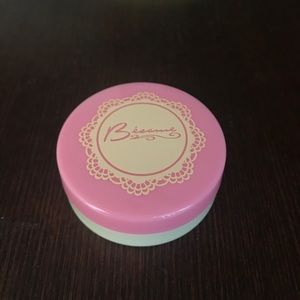 SEALED Besame powder