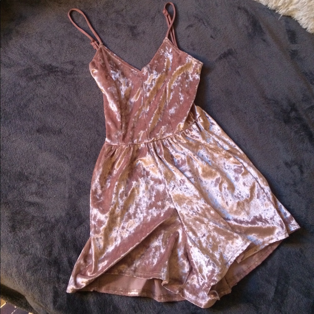 velvet pink ROMPER
