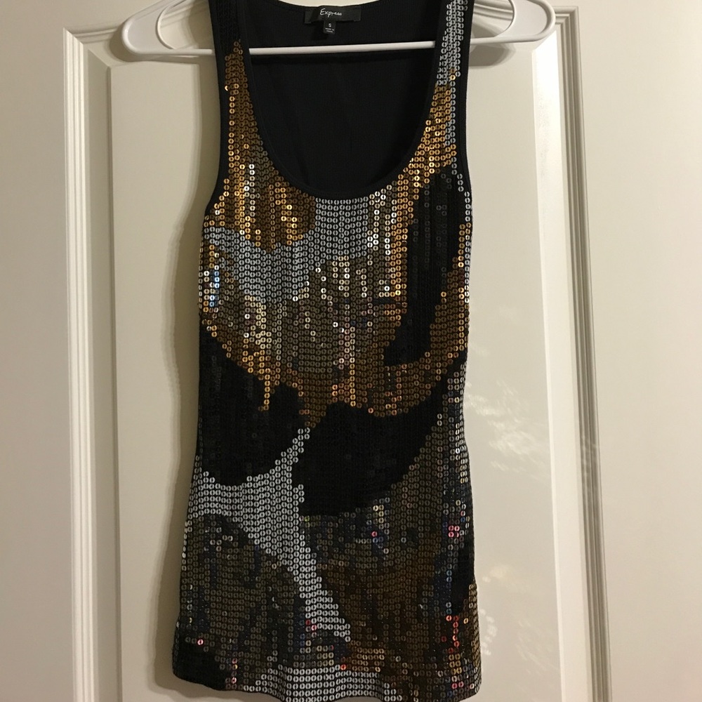 Like new black sequin tank!