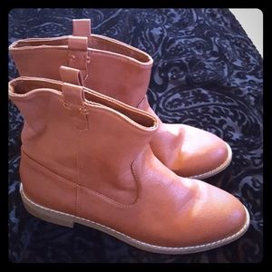 Brown ankle boots