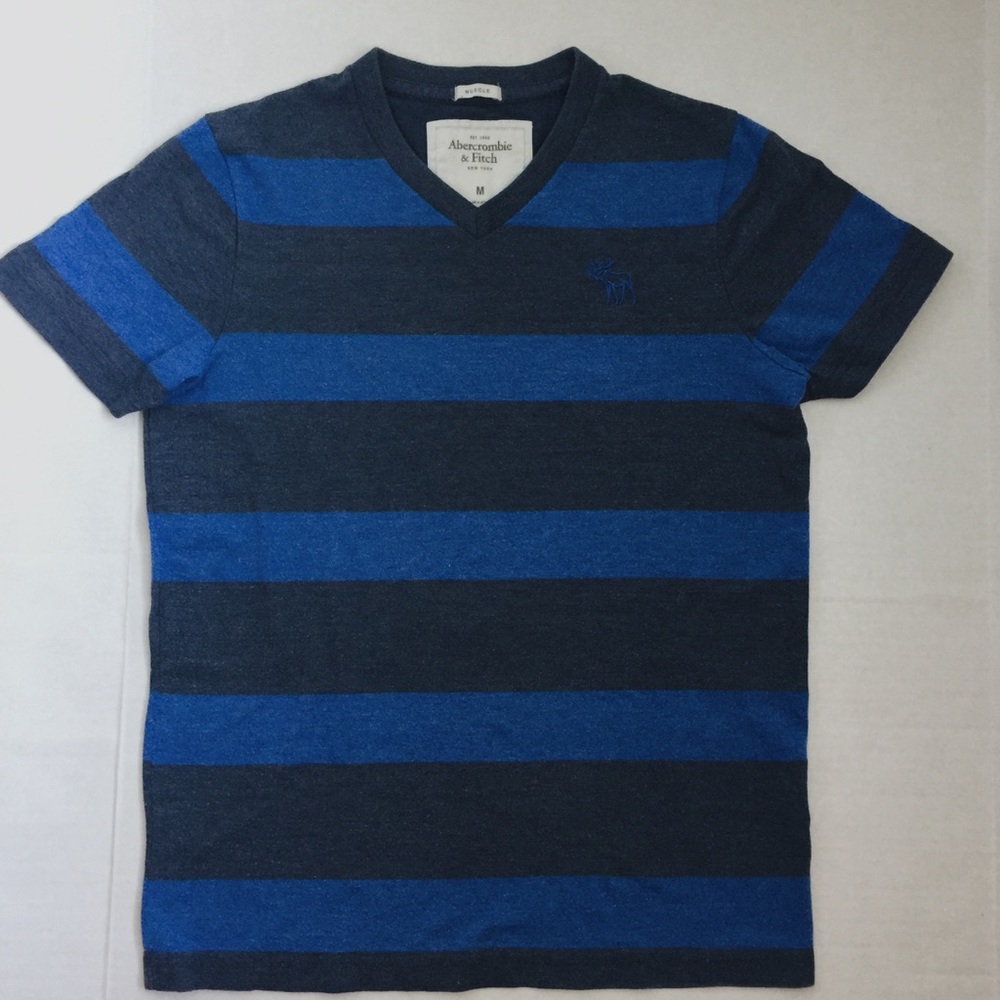 Abercrombie & Fitch Tee