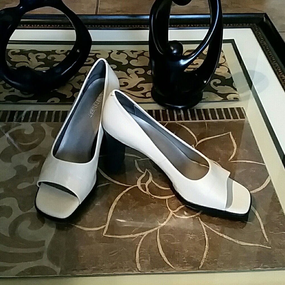 Open toe heels