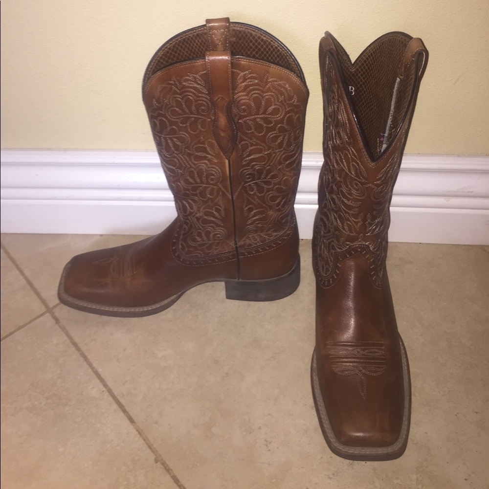 women's ariat cowgirl boots