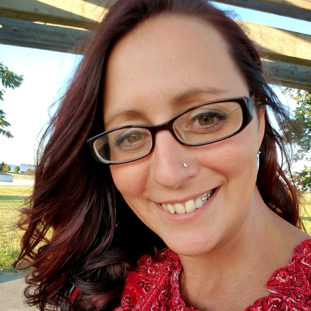 Meet your Posher, Lori