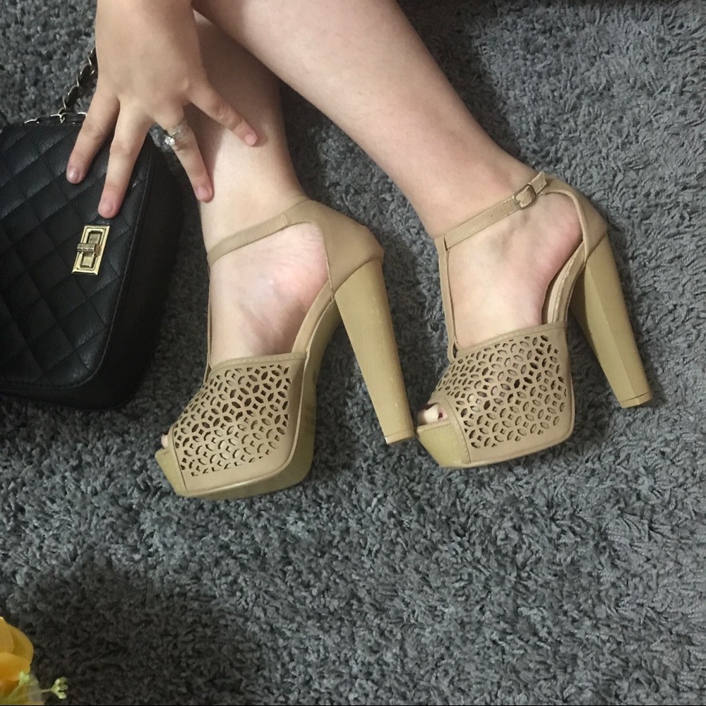 Db Dk fashion platforms