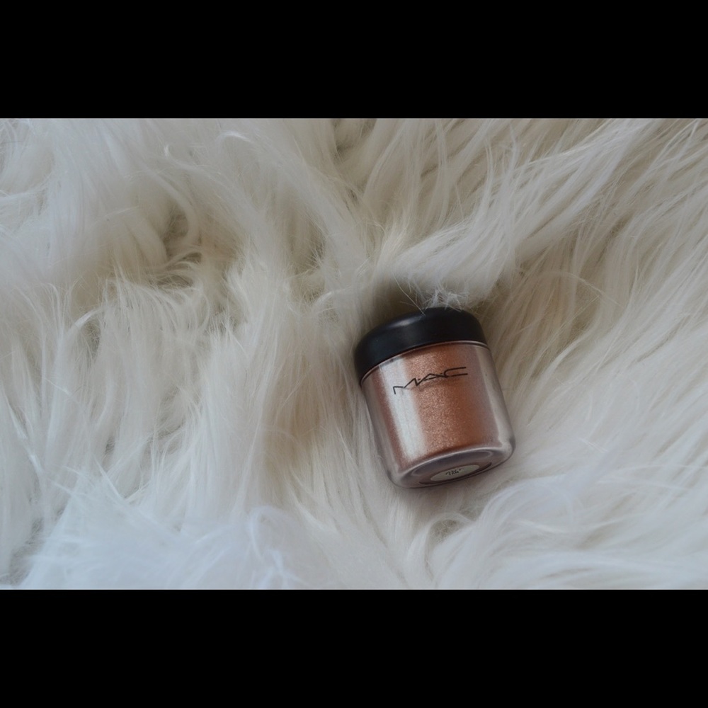 RARE MAC COSMETICS LOOSE POWDER TAN PIGMENT