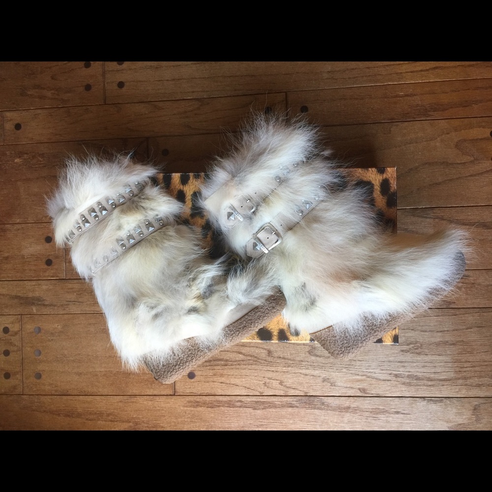 Gorsuch Diavolezza Apres Ski Coyote fur boots