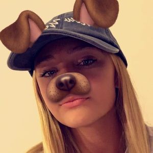 Meet your Posher, Mckenzie