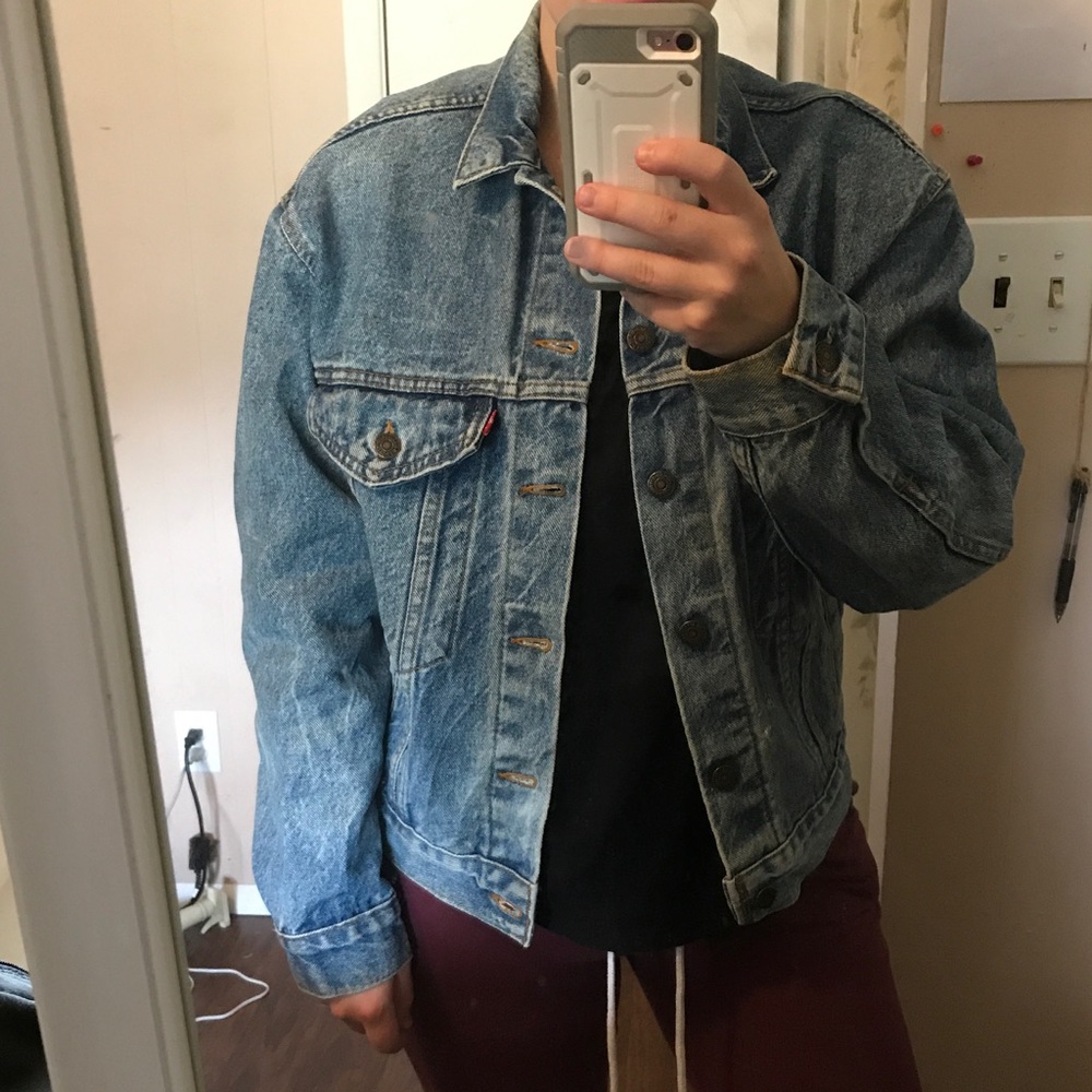 Vintage Levi's Medium Wash Denim Jean Jacket
