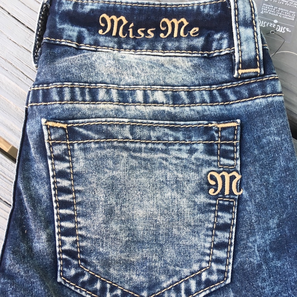 Miss Me Skinny jeans size 25 x 30 New with tags - Picture 2 of 6