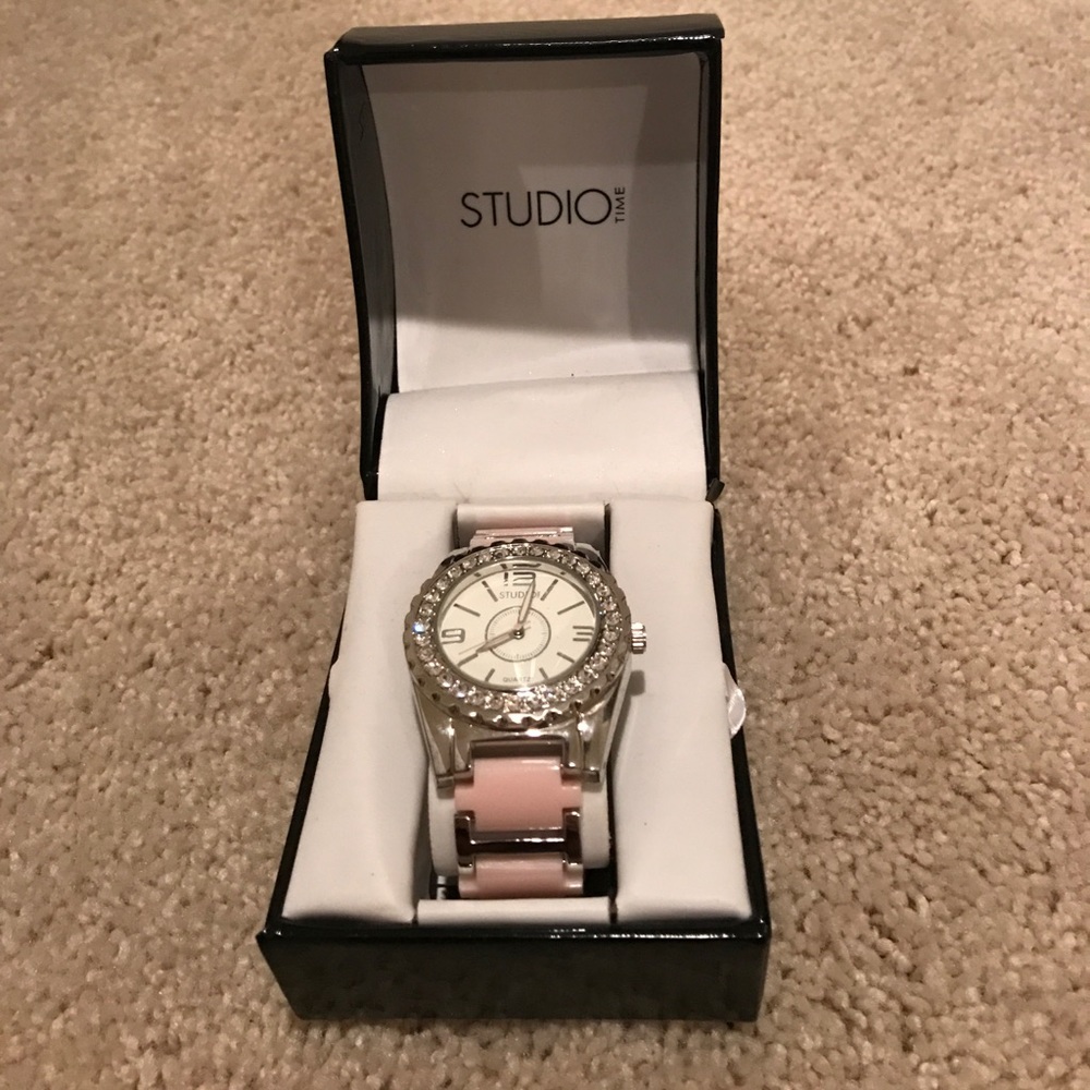Studio time watch