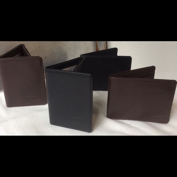 Wallets - Picture 5 of 6