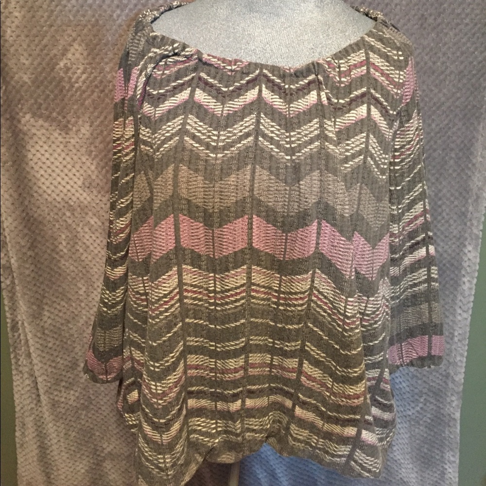 Sonoma plus blouse. Grey pink and white!