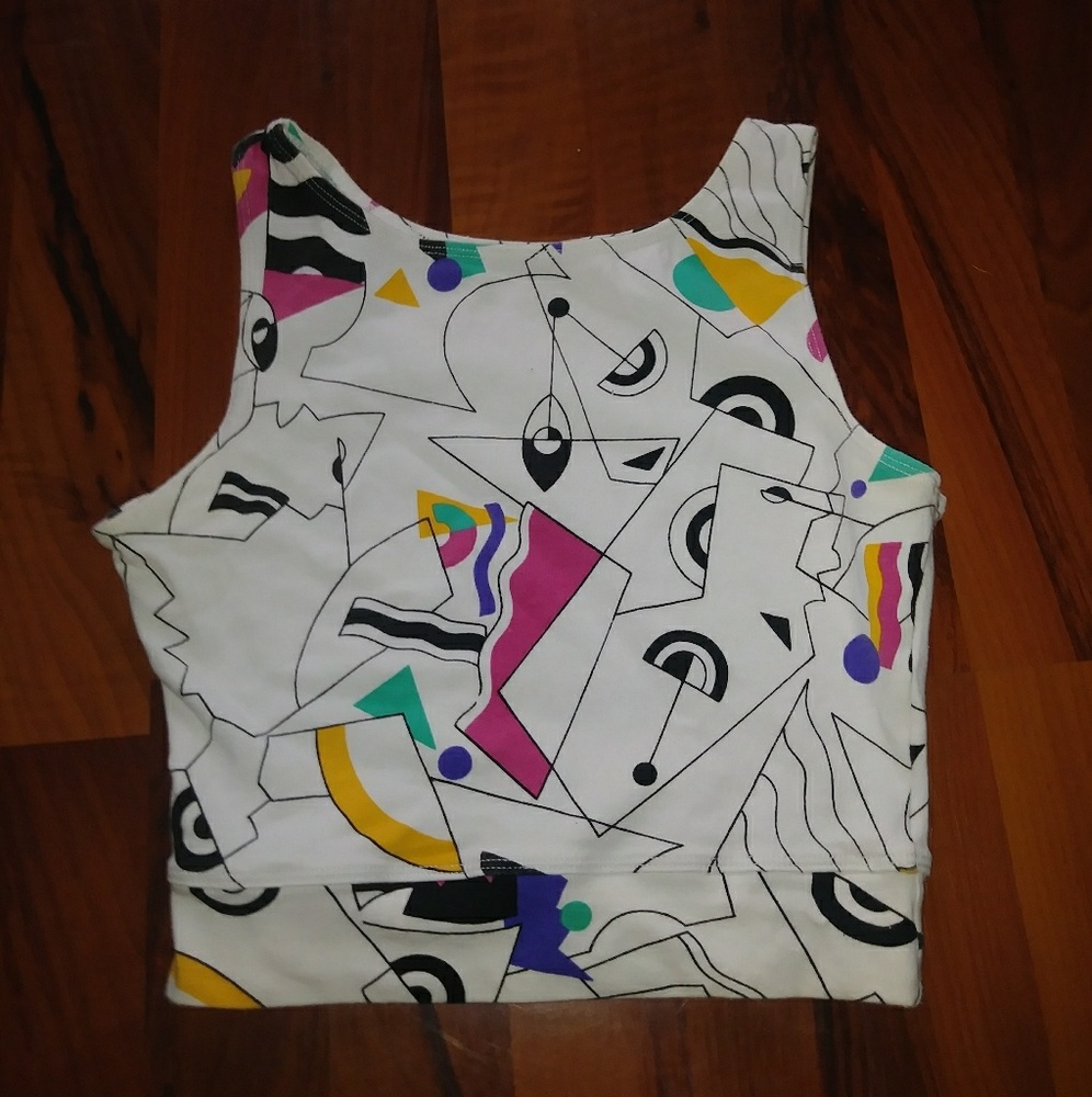 Crop top