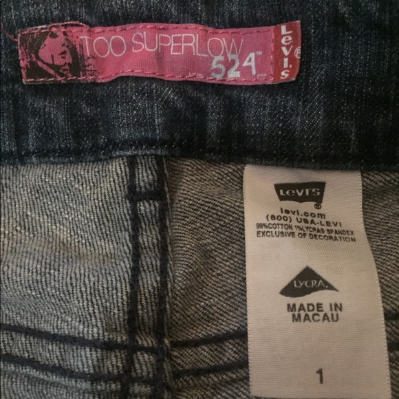 LEVI'S TOO SUPERLOW Denim Shorts - Size 1 - Picture 2 of 4