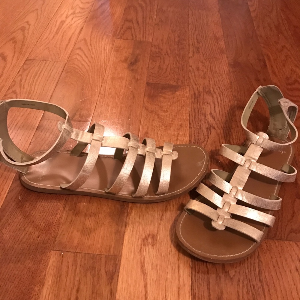 Summer sandals