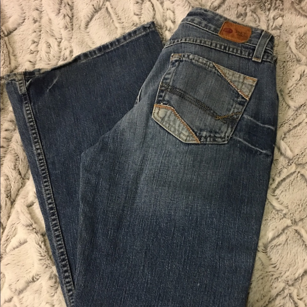 BKE star jeans size 28x 33 1/2 excellent shape