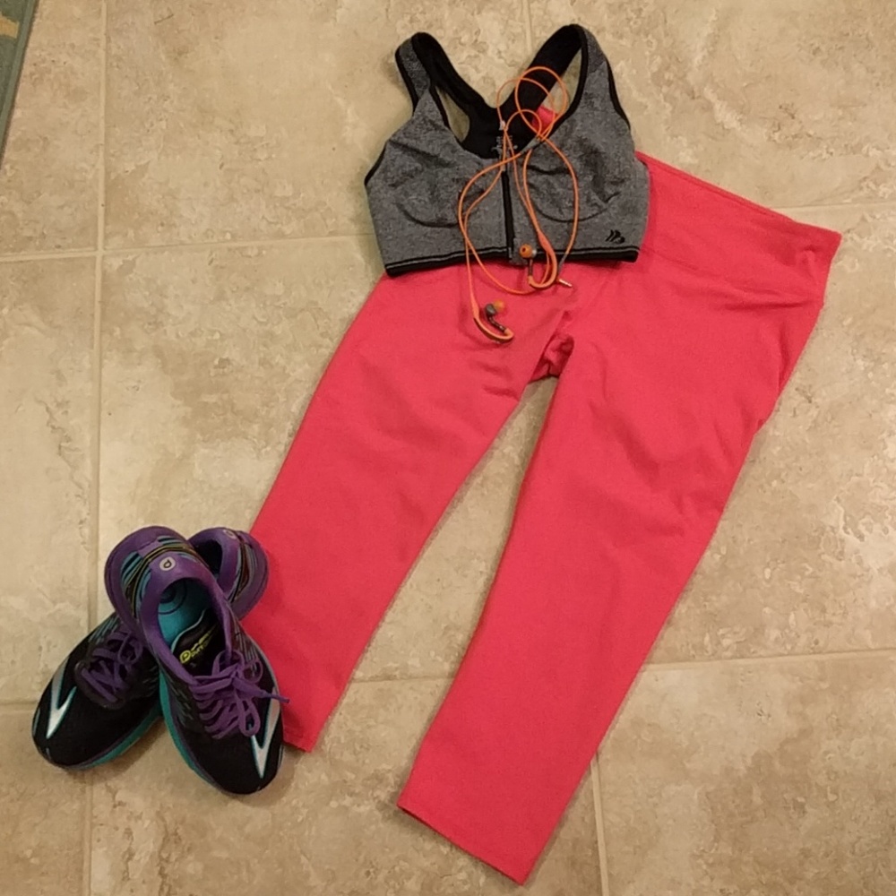 Fabletics Brand "Salar" Capris