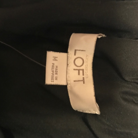 NWT leather mini skirt w/ pockets - Picture 2 of 3