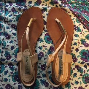 Women's Steve Madden flat sandals